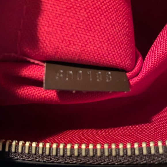 Louis Vuitton Siena MM - Picture 4 of 6